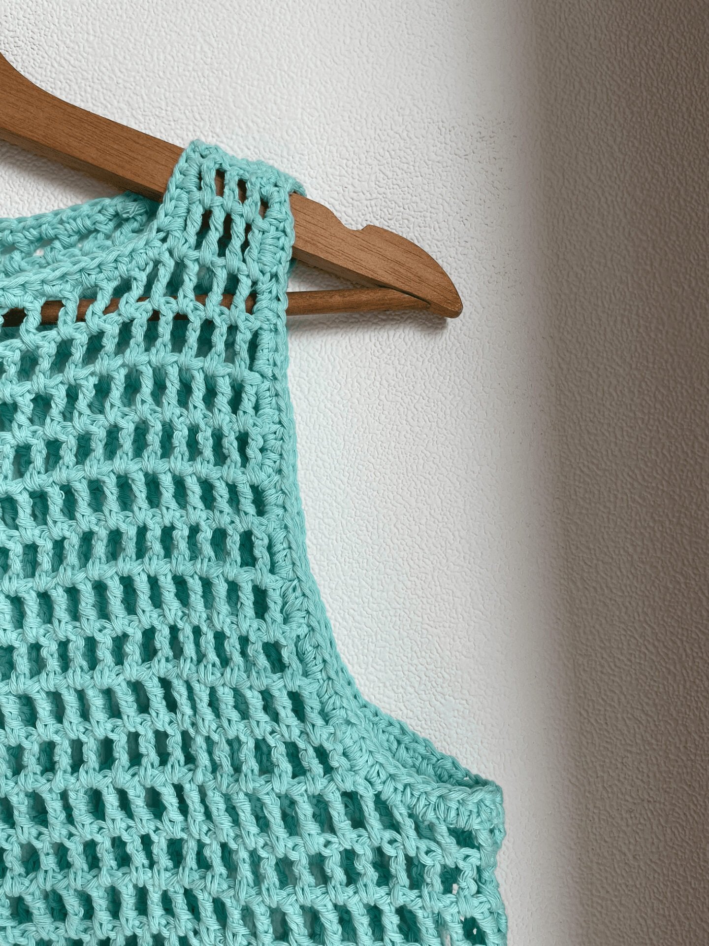 Haakpatroon Sevilla mesh top closeup van Haakspot.